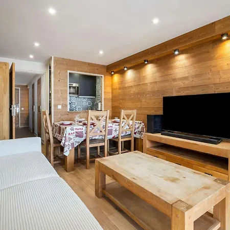 Cozy Renovated With Panoramic Mountain View